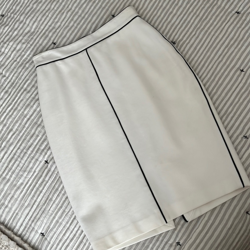 MIDI skirt